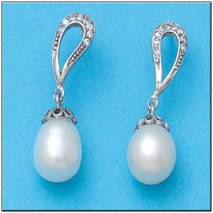 Pendientes oro blanco 18kl p. cultivadas