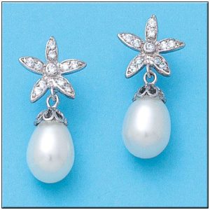 Pendientes oro blanco 18kl flor