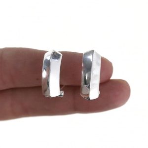 Pendiente omega liso DO34539